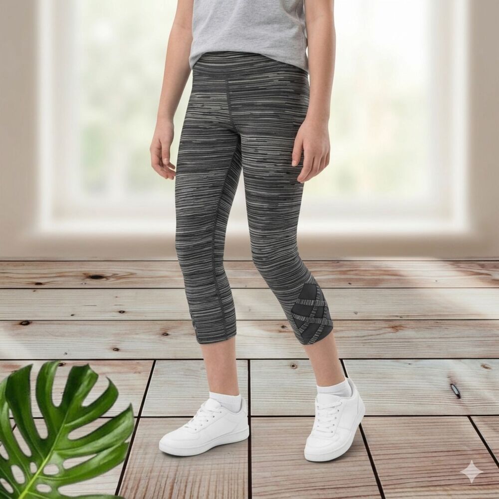 Champion Girls Capri Leggings Striped Crisscross Ankle Detail Gray Size S